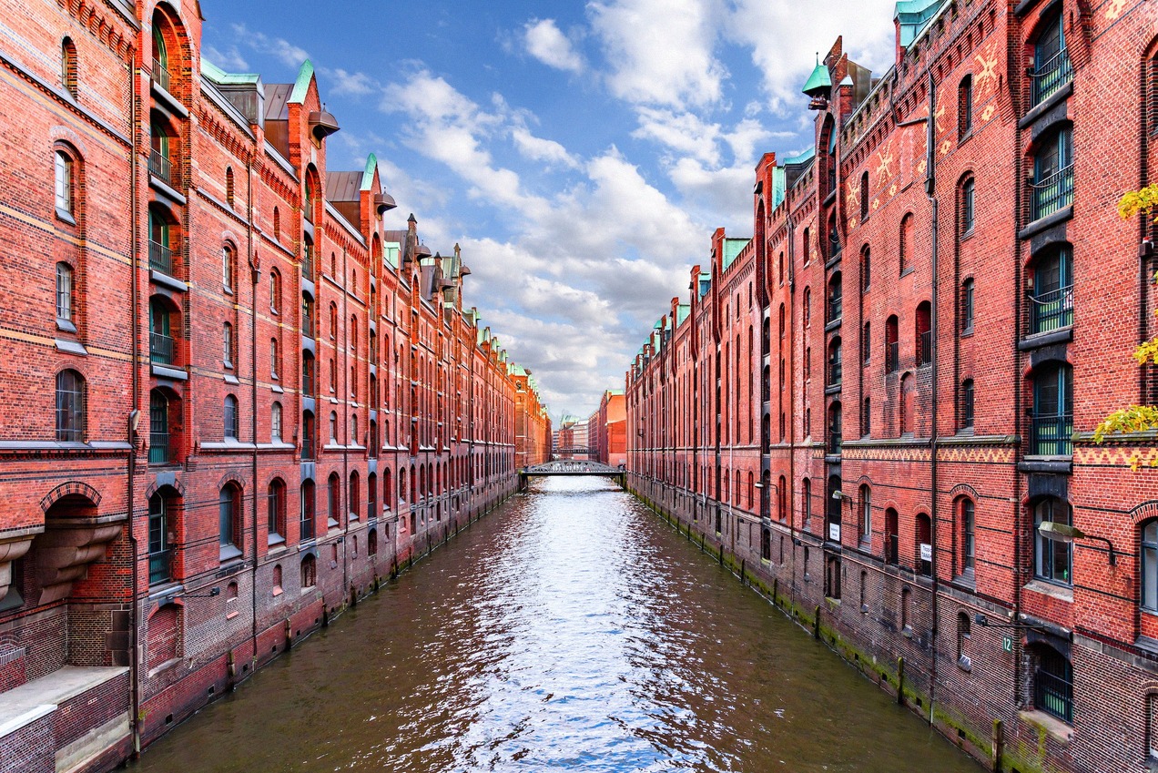 Kanäle und Backsteinspeicher der Hamburger Speicherstadt