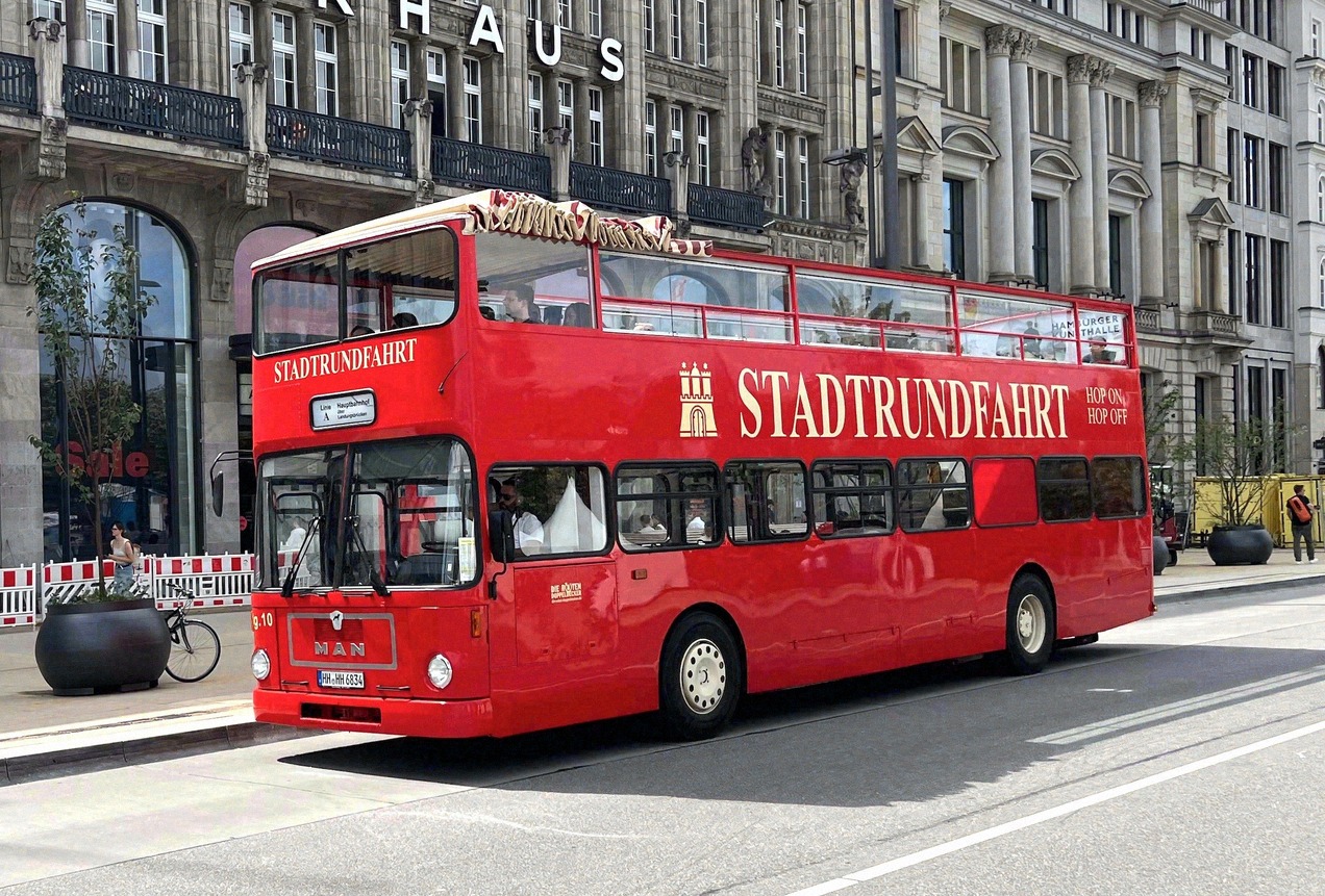 Rote Stadtrundfahrt durch die Hamburger Innenstadt
